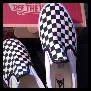 Vans Checkerboard Slip-On Girls size 3 New in box